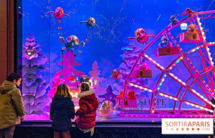 The windows and Christmas tree of Galeries Lafayette 2024