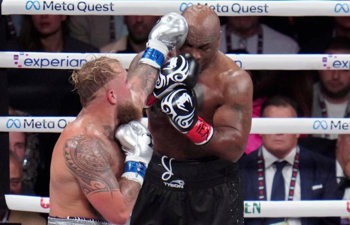 Jake Paul vs Mike Tyson LIVE: Results, fight scorecards after reaction from on Netflix event