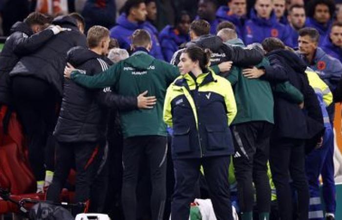 the match between the Netherlands and Hungary interrupted several minutes after discomfort on the sidelines