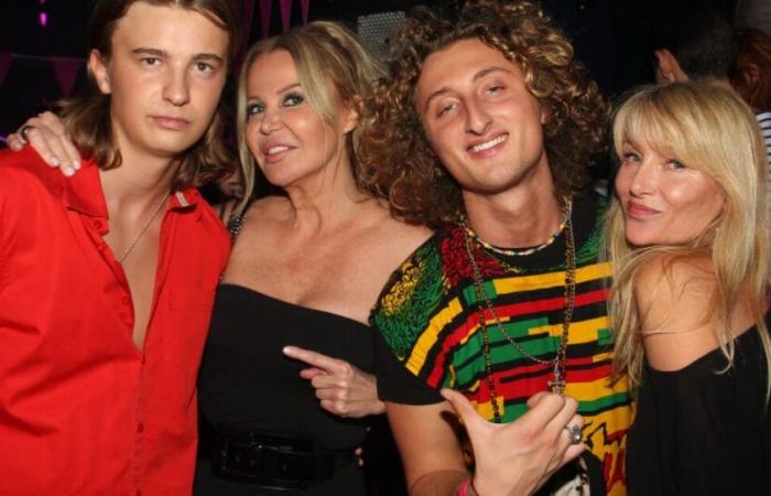 The sons of two French tennis stars reunited with their mother, can you guess who it is?