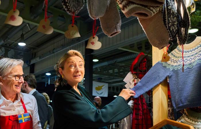 Grand Duchess Maria Teresa and her daughter-in-law Stéphanie take a charity world tour to the Bazar International Luxembourg