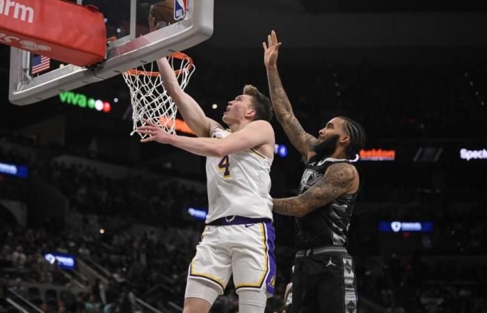 LeBron James achieves a career-first and Anthony Davis scores 40 in exciting Lakers win