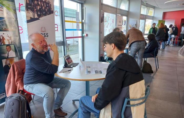 In Royan, shadow careers in cinema also make teenagers dream