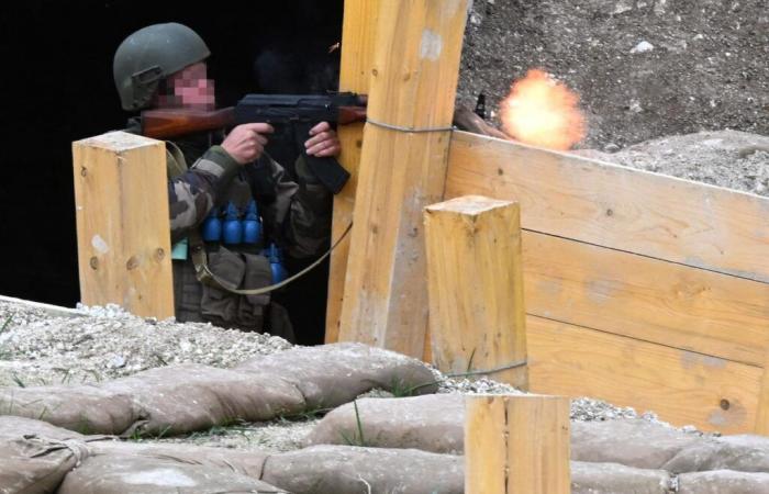 with the soldiers of the Anne-de-kyiv brigade trained in Champagne