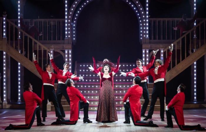 “Hello, Dolly!” » at the Lido, a joyful ode to the golden age of musicals