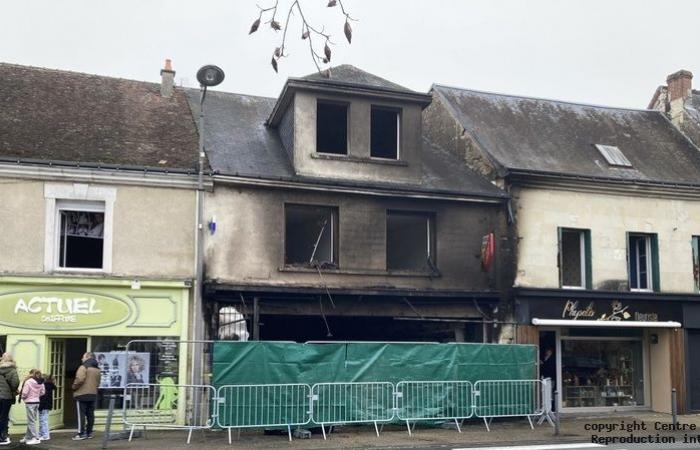 the tobacco of Dangé-Saint-Romain ravaged by a fire