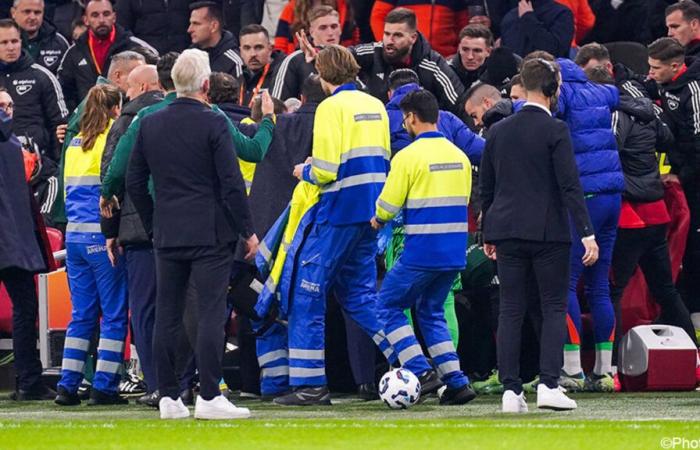 LIVE: Hungarian assistant becomes unwell during international match against the Netherlands, his condition is stable