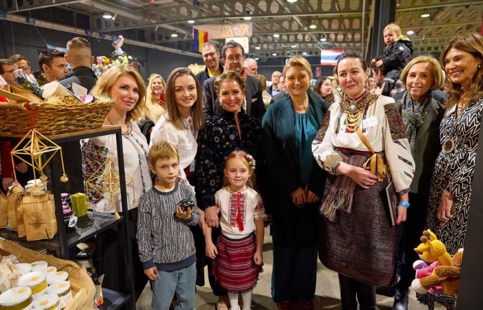 Grand Duchess Maria Teresa and her daughter-in-law Stéphanie take a charity world tour to the Bazar International Luxembourg