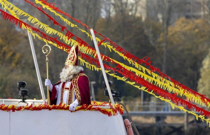 Sinterklaas docked in Antwerp: no naughty children this year (Antwerp)