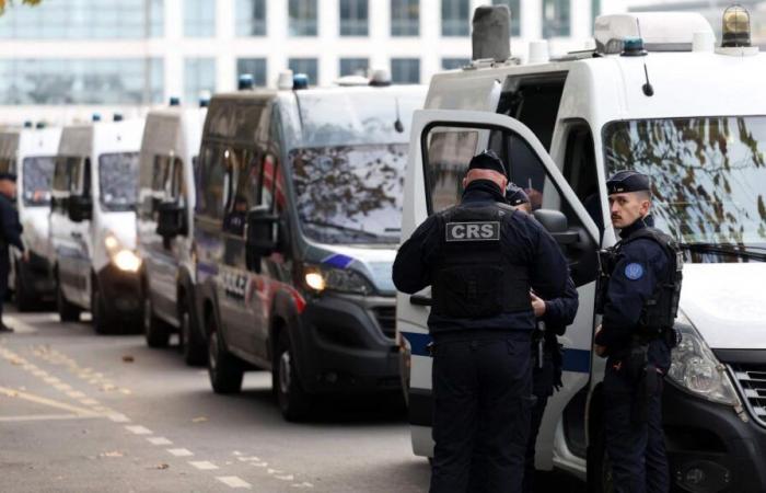 France: a hostage taking in progress near Paris