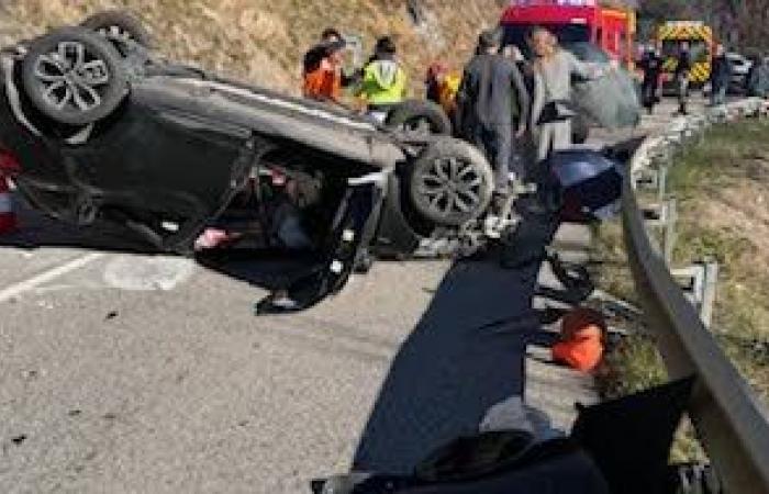 Savoy. Road accident leaves two injured, including a 7-year-old child