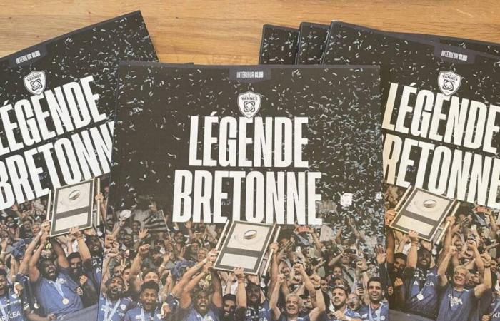 RC Vannes. Dedication of the book “Breton Legend” with Guéna Duplenne and Cyril Blanchard this Saturday