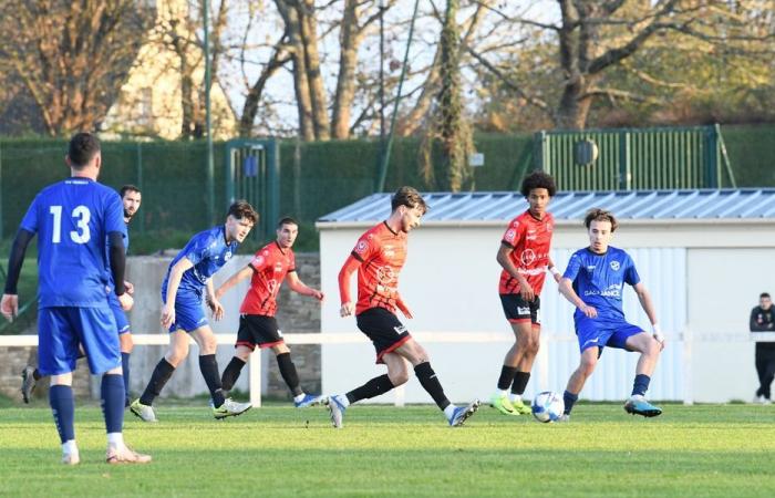 Coupe de Bretagne: Séné (R1) logically qualifies against Languidic (R3)