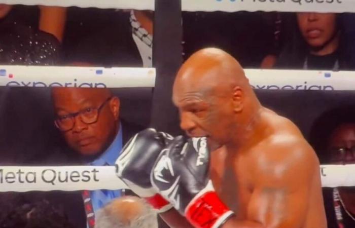 Mike Tyson’s bizarre ‘fixation’ the reason behind him constantly biting his gloves during Jake Paul fight