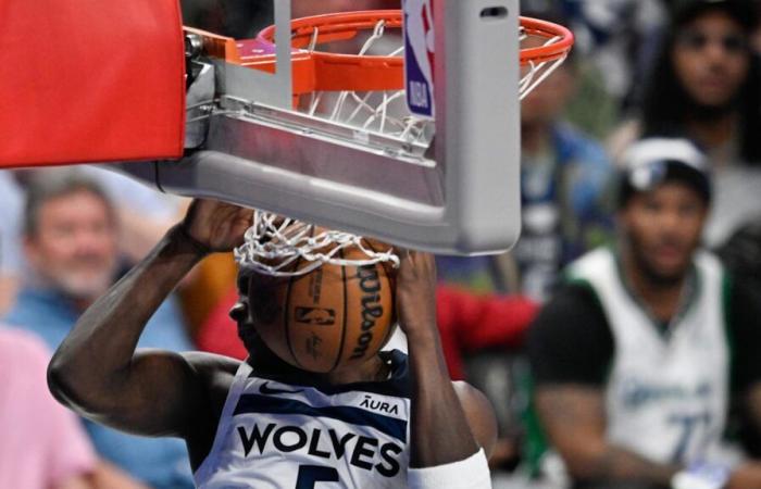 Anthony Edwards’ Absurd Dunk Went Viral In Timberwolves-Kings Game