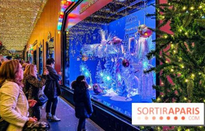 The windows and Christmas tree of Galeries Lafayette 2024