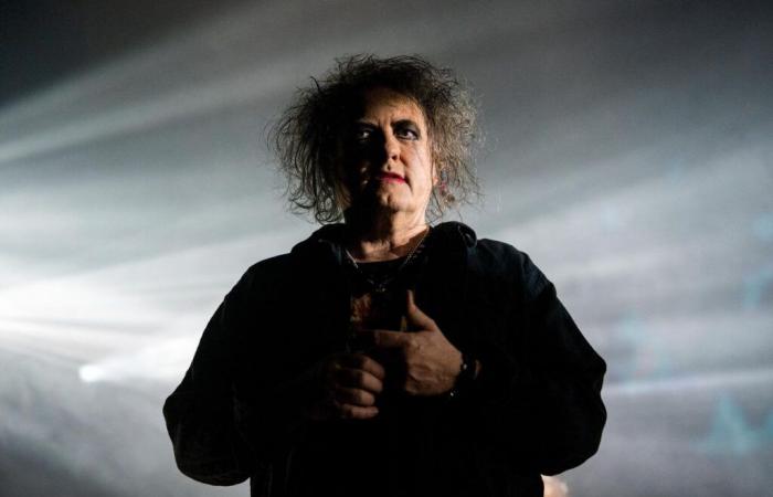 Grain de sable: «Robert Smith kicks ass!»