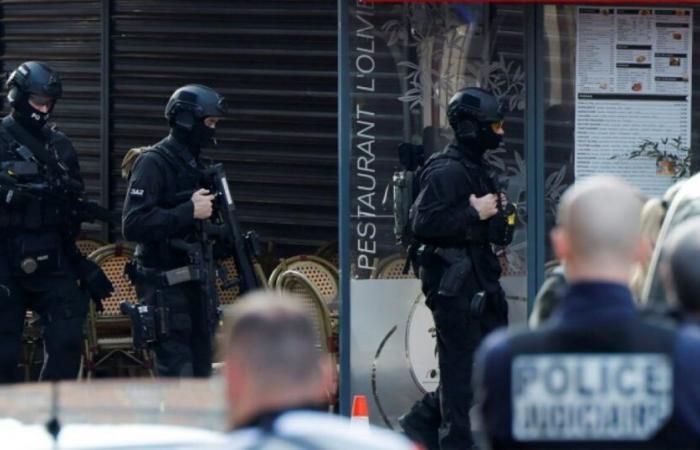 Issy-les-Moulineaux: the man holed up in a pizzeria arrested, his hostages released: News