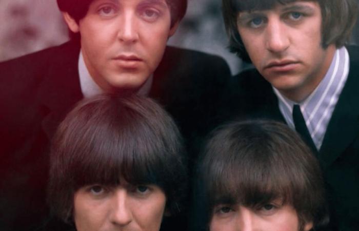 AI invites itself to the Grammy Awards with a Beatles song