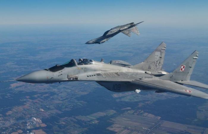 Ukraine war: Poland takes off fighter jets during ‘massive attack’ by Russia