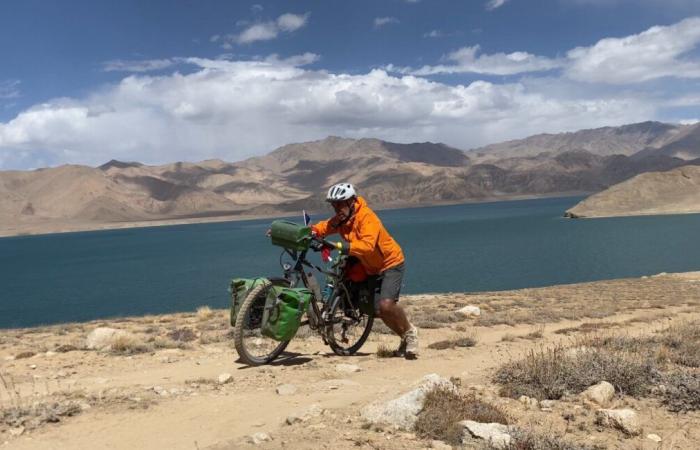 50 days and 2,500 km “alone by bike” in Tajikistan, this resident of Sarthe recounts his difficult journey