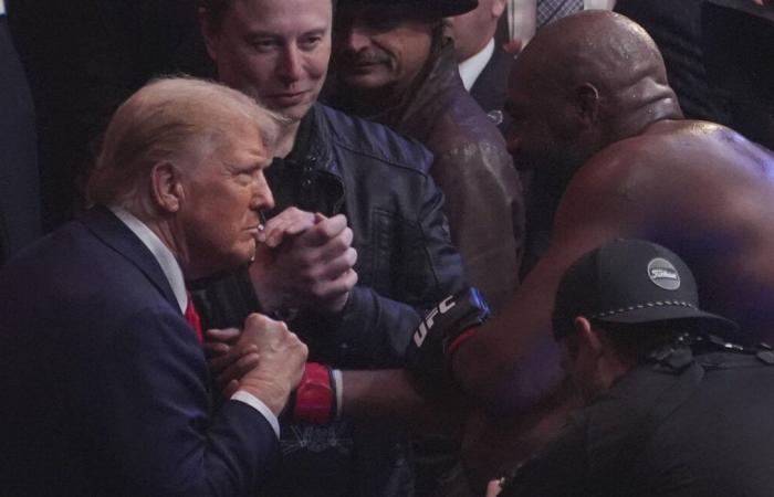 Donald Trump acclaimed in Jon Jones fight