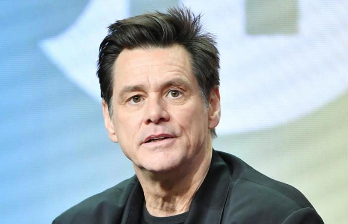 Actor Jim Carrey grieves again and loses his older sister