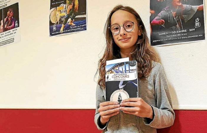 In Séné, Roxane Lechenet won the encouragement prize in the La Trinité-sur-Mer literary competition