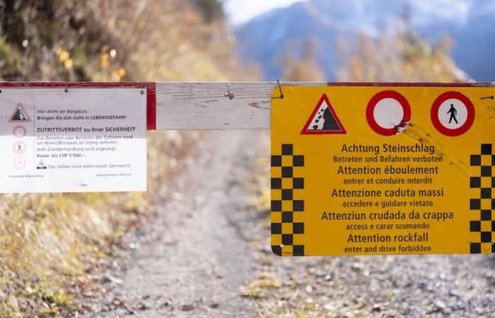 The deadline for the evacuation of the Graubünden mountain village of Brienz has expired