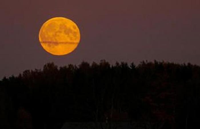 Full Moon of Beaver, Snow, Wolf… Why do we give them names?