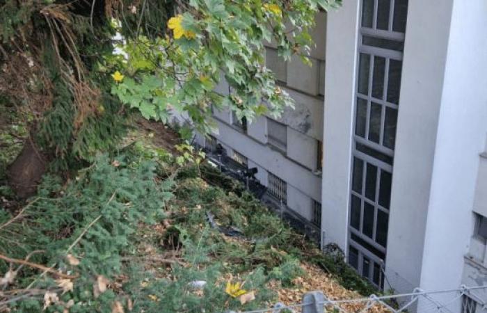 Accident in Montreux: a car falls on a building