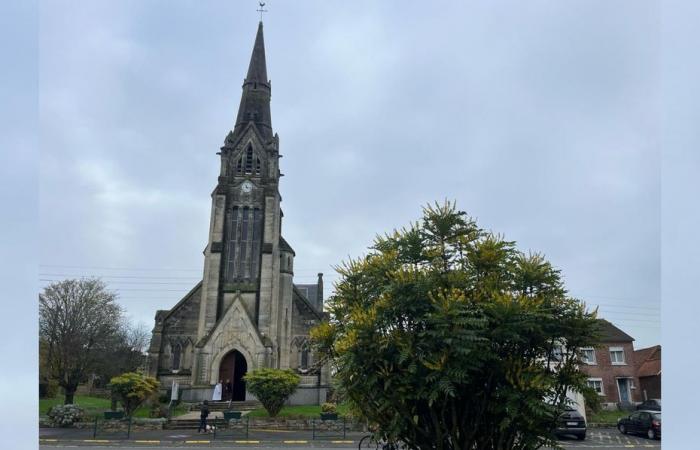 after the death of a mother and her two children in an accident on the A26, Vimy in mourning