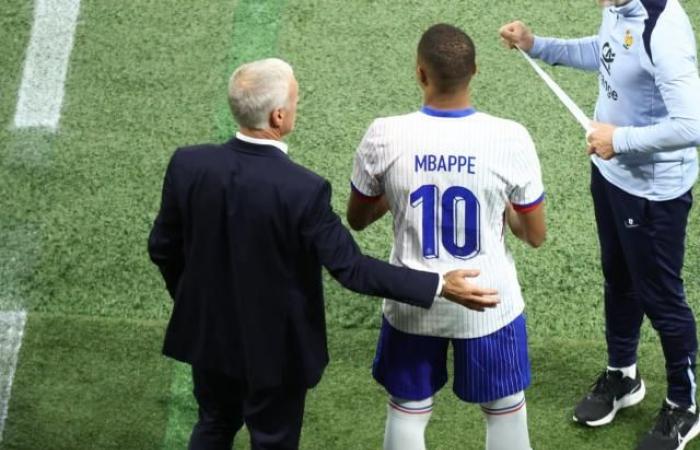 “You are going to tell me that I am tired of putting him as a center forward”, Didier Deschamps on Kylian Mbappé