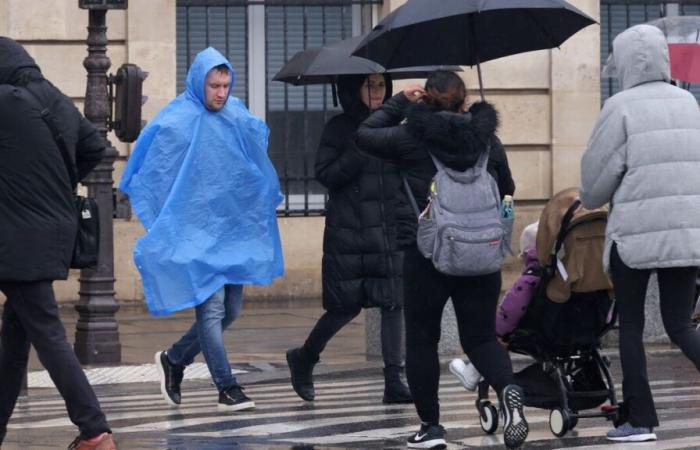 Three weeks of rain expected in one day in the north of the country Monday and Tuesday, strong gusts in the Paris region