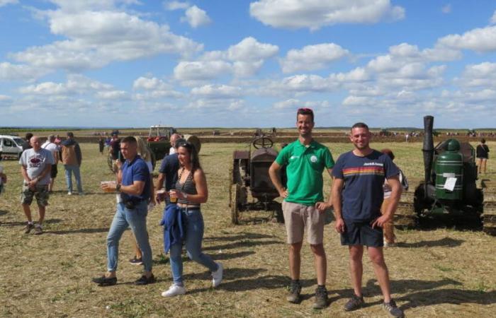 no blockages but a lot of communication work by Young Farmers