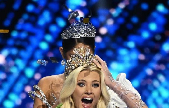 Miss Denmark becomes the new Miss Universe (photos)