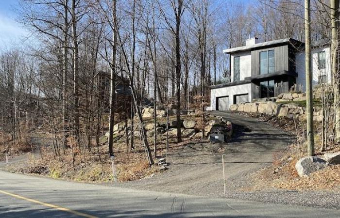 Housing prices near ski resorts are exploding in Estrie