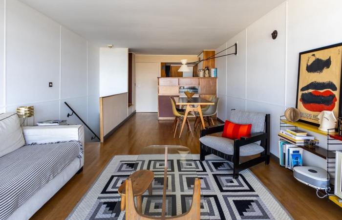 a 100m2 duplex is for sale in Le Corbusier’s Cité Radieuse