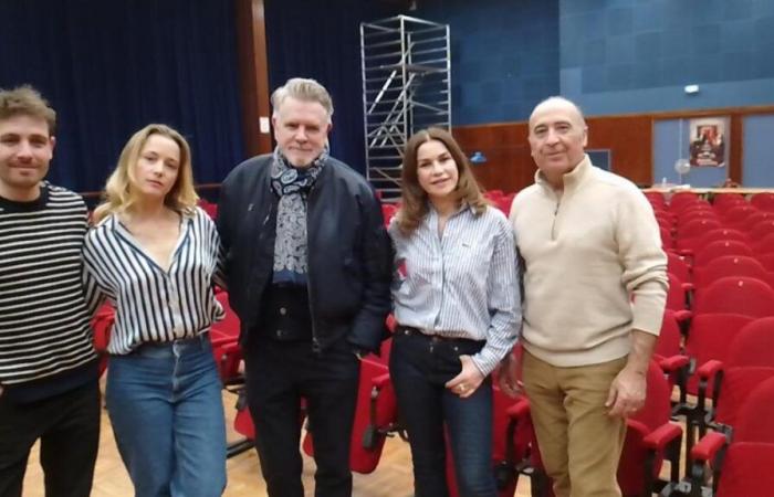 The play “Family Secret” with Xavier Deluc delighted the spectators