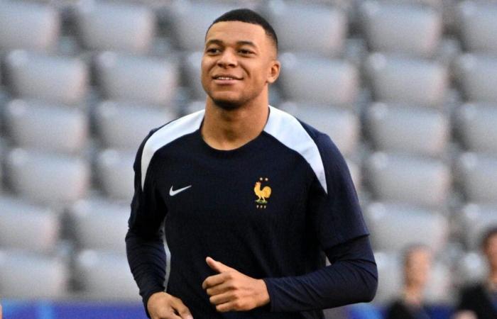 Mental problem for Mbappé: His friend in the French team takes a stand