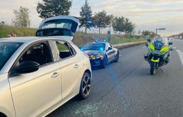 Surprised at full speed, he challenges the gendarmes' Alpine on the A1 motorway in Oise