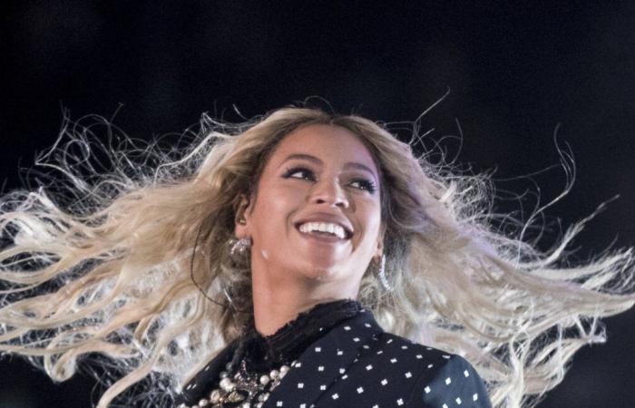 Beyoncé will sing on Christmas Day during an American football match broadcast on Netflix