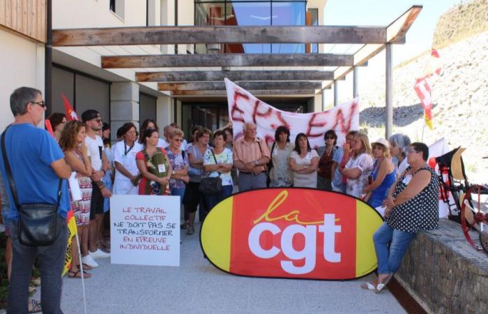 Mobilization in Seyne les Alpes while the day reception of the health establishment would be threatened