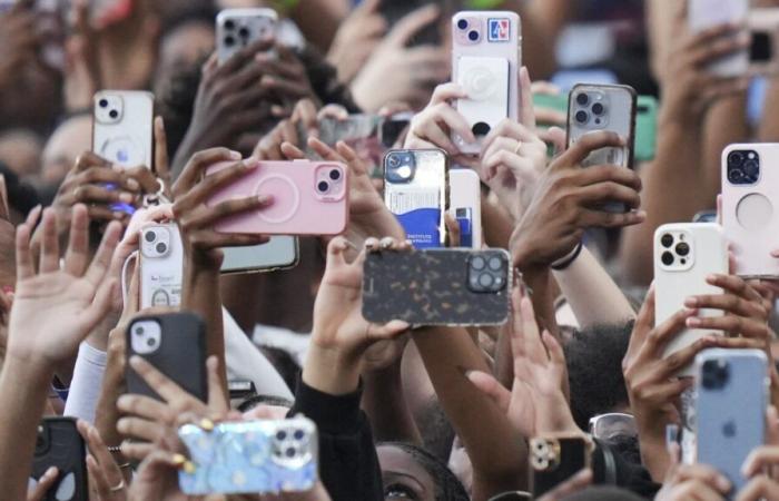 About 20% of Americans regularly get their news from influencers on social media, report says