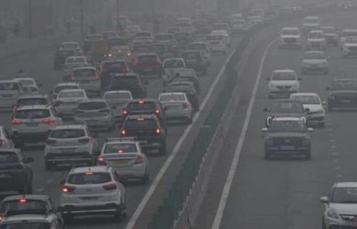 Delhi pollution: Ban on BS-III petrol, BS-IV diesel cars to continue. Odd-Even rule to return?