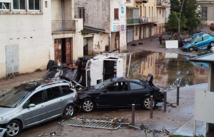 Why was the town of Rive-de-Gier particularly affected by the floods?