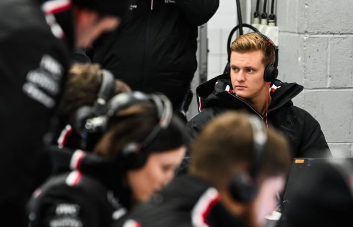 Still without a seat in F1, Mick Schumacher publishes an enigmatic message