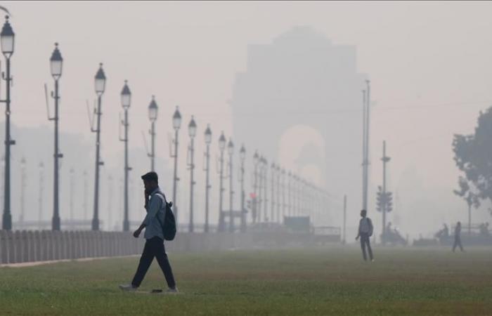 closure of schools and ban on truck traffic due to air pollution