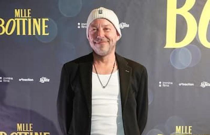 [PHOTOS] Antoine Bertrand and Catherine-Anne Toupin shine on the red carpet at the Montreal premiere of the film “Mlle Bottine”