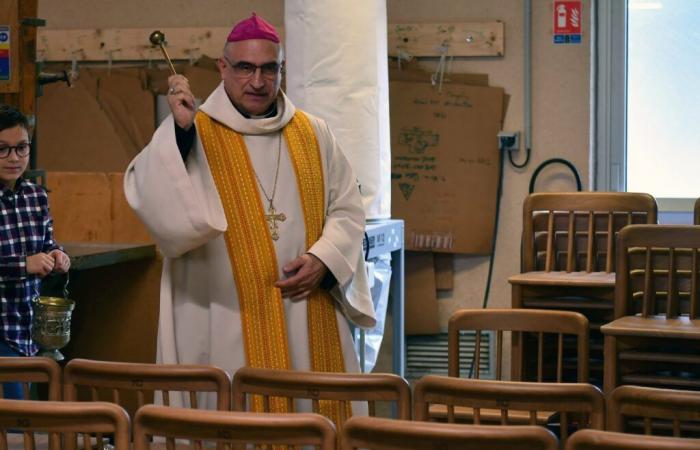 In the Landes, the new chairs of Notre-Dame blessed before reaching Paris